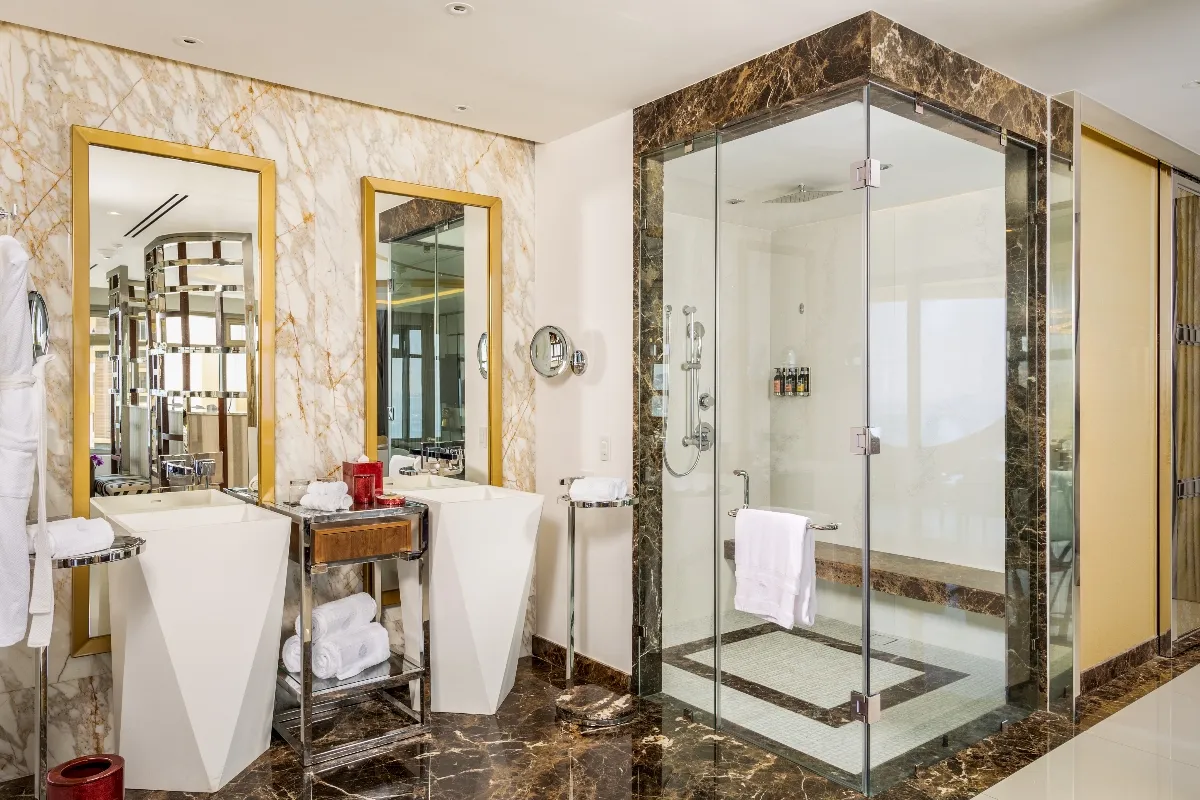 hotel mousai master suite bathroom amenities